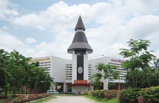 泰國國立法政大學logo圖片